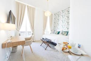 Maison de Lignières - Bed & Breakfast - Paris quartier Champs-Elysées