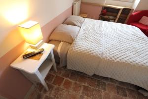B&B / Chambre d'hôtes Maison du Lys en Layon 10 rue de l'école Notre-Dame 49310 Les Cerqueux-sous-Passavant Pays de la Loire