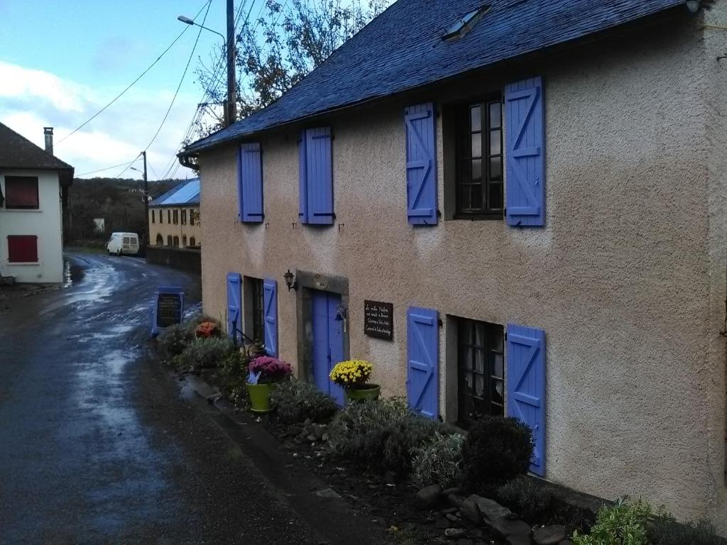 B&B / Chambre d'hôtes Maison et Campement Mariposa Route de Barcus 64570 Lanne en Barétous