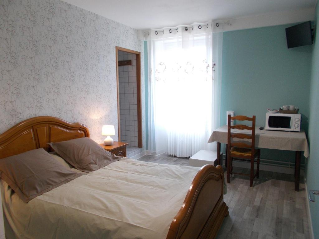 B&B / Chambre d'hôtes Maison Henry 7 grande rue 10200 Thil