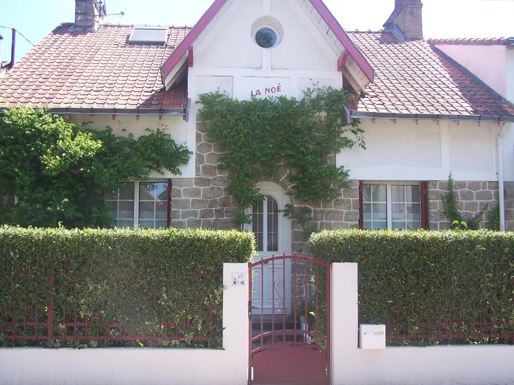 Maison Hirondelles Hôtes