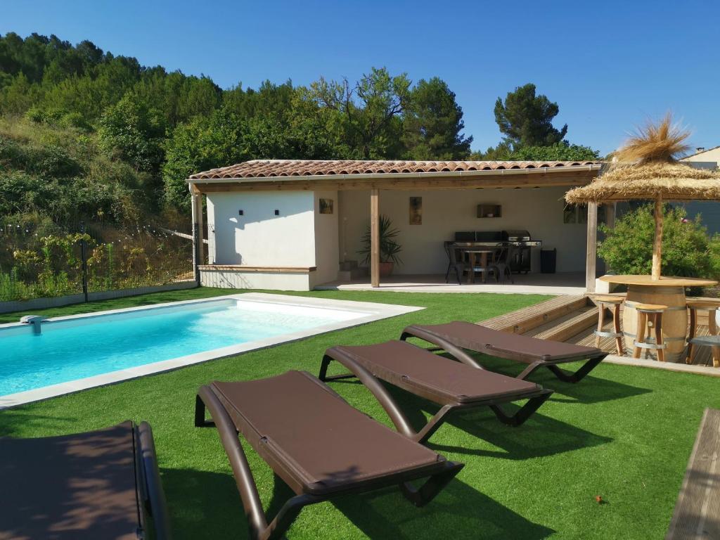 Maison L'Inattendu avec spa & piscine privatifs 13 Lotissement la Promenade, 11120 Moussan