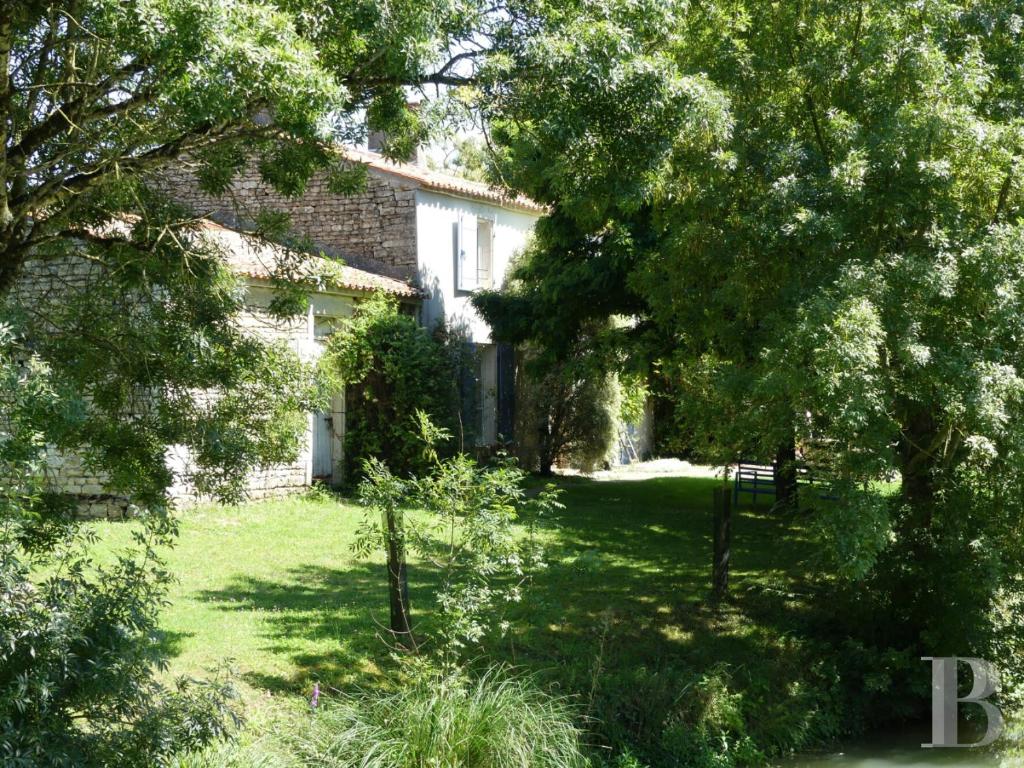 Maison Lacoste