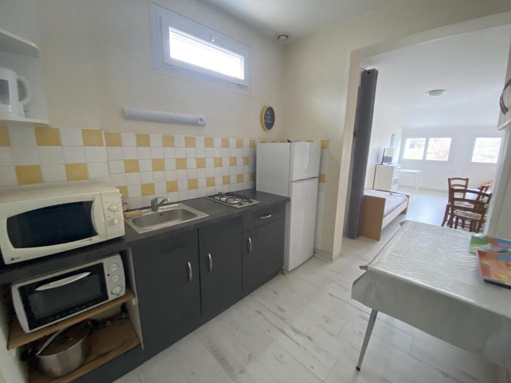 Maison Prestige Roberto Geissini 83310 Grimaud