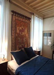 B&B / Chambre d'hôtes Maison Romane 1136 13 Rue Notre dame 71250 Cluny Bourgogne