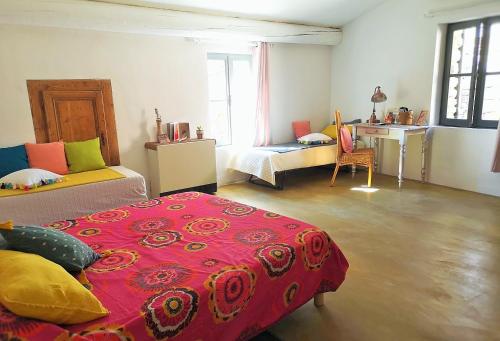 Maison Shanti chambre 1 à 3 personnes havre de paix pdj bio