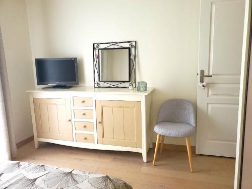 Maison Sleep & Swim, 24H Le Mans Classic 2 B&B chambres d'hôtes