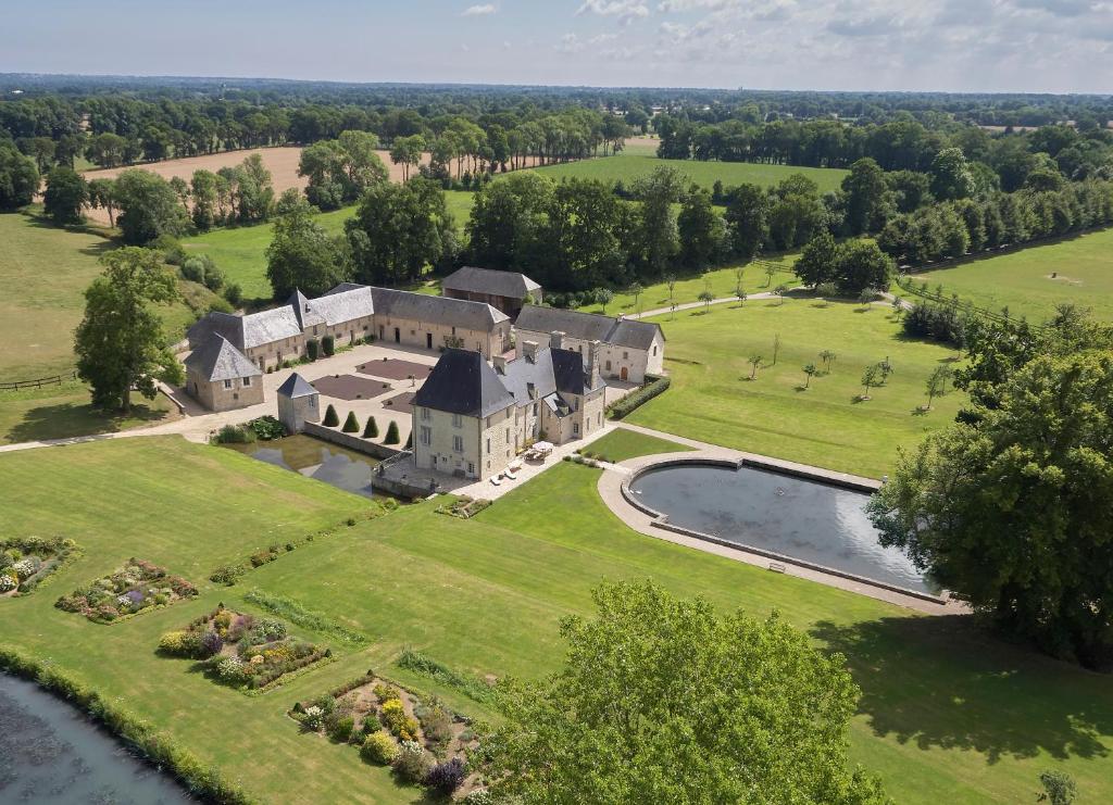 B&B / Chambre d'hôtes Manoir de Cléronde Manoir de Cléronde 14400 Blay