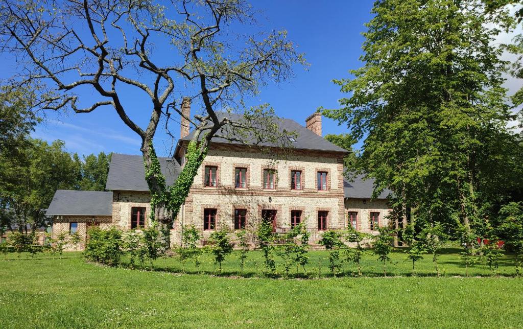 Manoir de Daubeuf Le Château, 76110 Daubeuf-Serville