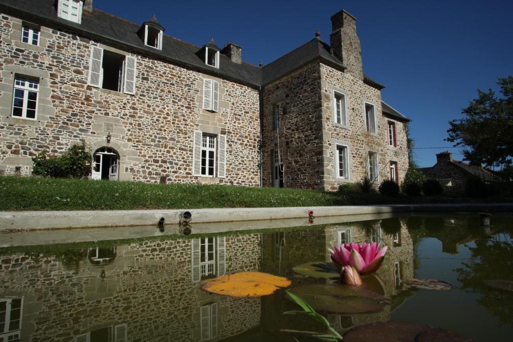 B&B / Chambre d'hôtes Manoir de la Villeneuve 31 la villeneuve 22400 Lamballe