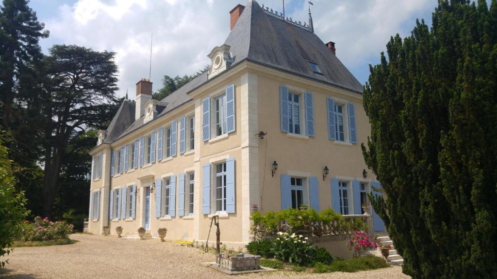 B&B / Chambre d'hôtes Manoir de la Voute maison d'hôtes 2 rue du Bois Lainé 41110 Pouillé