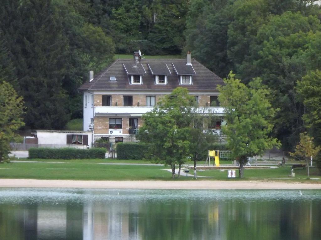 Manoir du Plessis au Bois 60117 Vauciennes