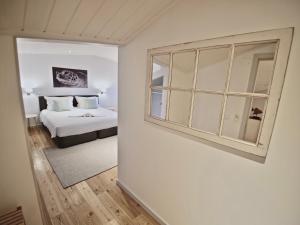 Manta Ray Lodge
