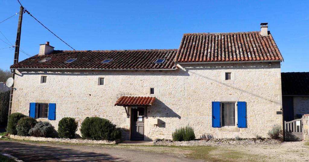 B&B / Chambre d'hôtes Mas De La Pinière Lieu dit la Pinière 86460 Mauprévoir