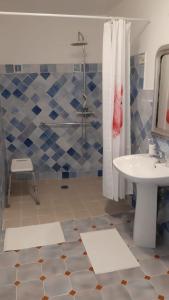 B&B / Chambre d'hôtes Mas des Cigognes 52 chemin de Thouzon 84250 Le Thor Provence-Alpes-Côte d\'Azur