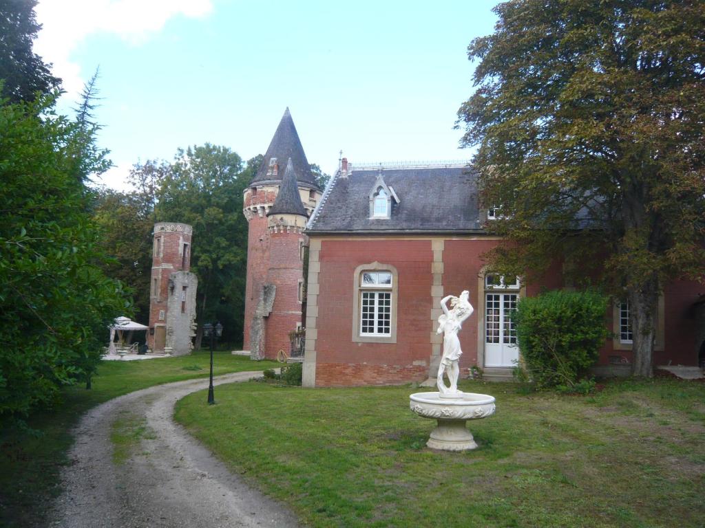 Masoe des Chatards 03340 Neuilly-le-Réal
