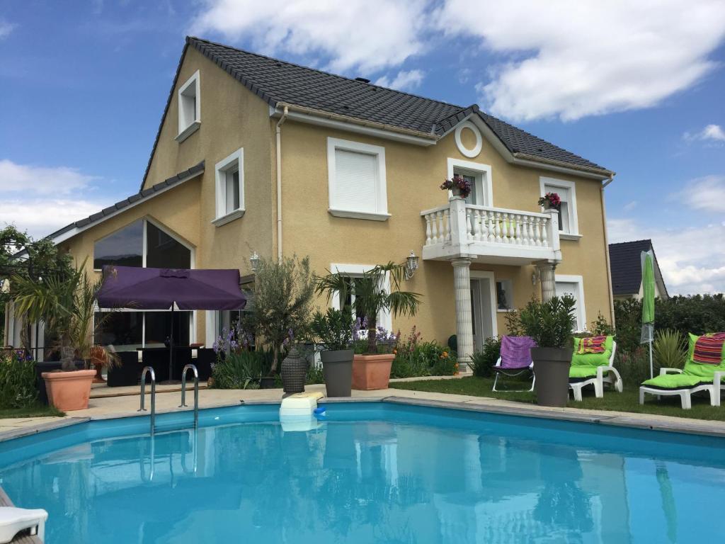 B&B / Chambre d'hôtes Mille et Une Bulles 51 8 rue de la Pille 51530 Brugny-Vaudancourt