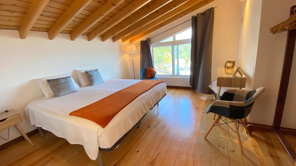 B&B / Chambre d'hôtes Miradouro da Papalva Guest House - Pico - Azores Ramal Salazar,13 São João- Companhia de Baixo 9930-427 São João