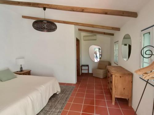Montes de Charme (AL 6288)