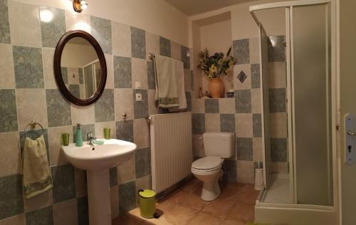 Moulin De Cornevis Bed and Breakfast