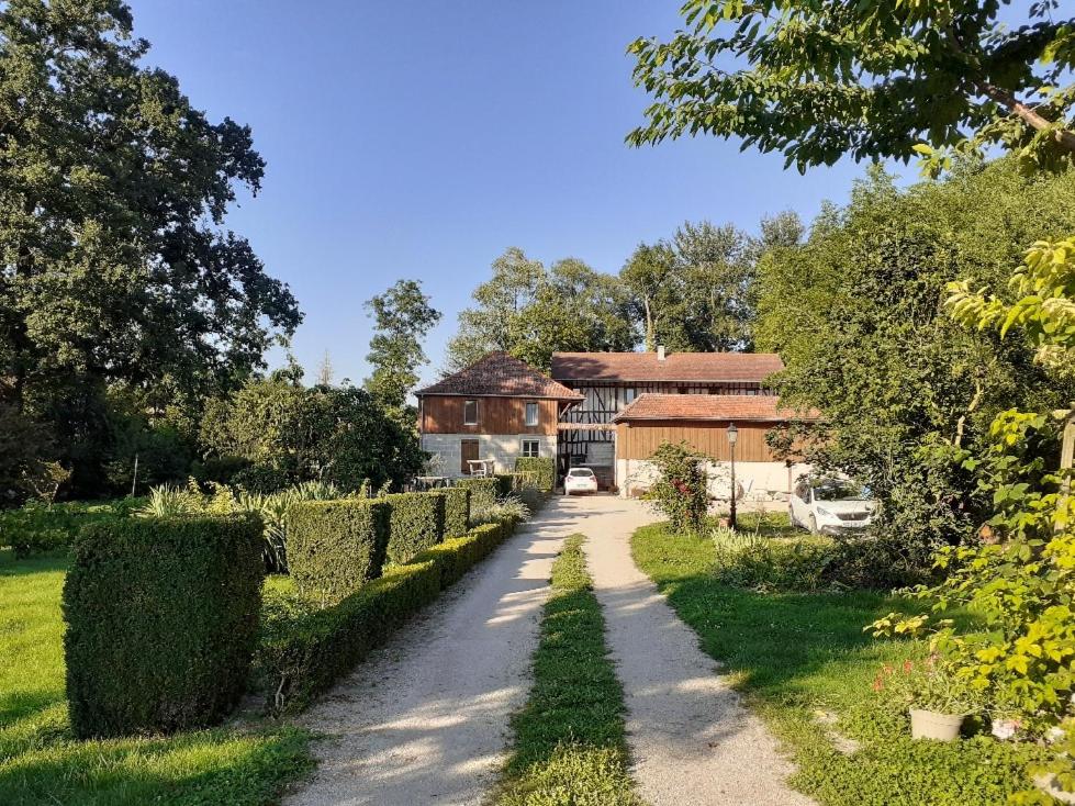 Moulin Du Ruet 35 Rue de la Liberté, 51300 Saint-Amand-sur-Fion