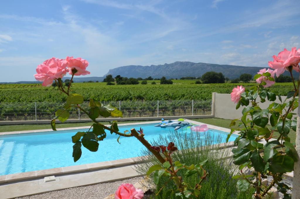 Mountain View Townhouse Quillan 11500 Quillan