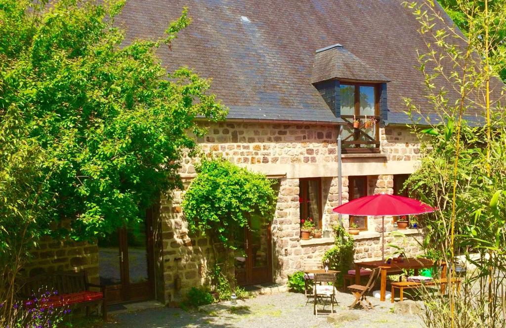 B&B / Chambre d'hôtes Normandy Inn Le Val Borel 50410 Montbray