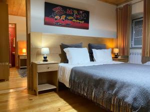 B&B / Chambre d'hôtes O Vicente Avenida  Pedro Vaz Leal 4 6270 - 080 Loriga Région Centre
