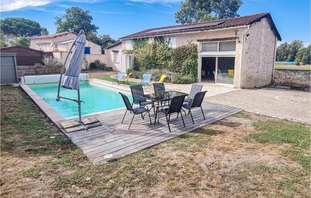 Paradise Jacuzzi Vin et Plateau dînatoire offert