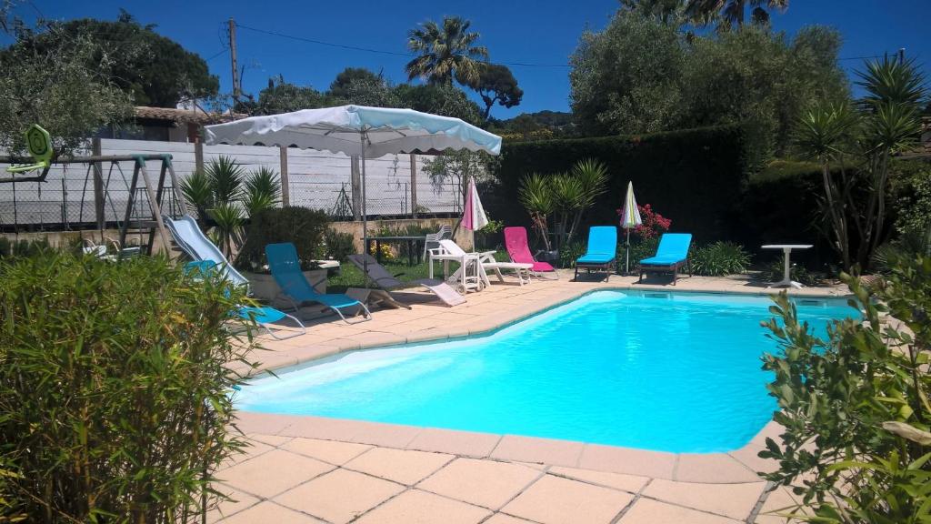 B&B / Chambre d'hôtes Parfums d'Azur 99 chemin de provence 06250 Mougins