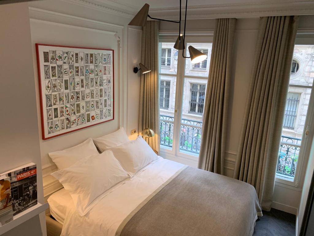 B&B / Chambre d'hôtes PARIS RIVOLI NOTRE DAME Chambre d'Hôtes Studio Private 26 rue du Pont Louis philippe 75004 Paris