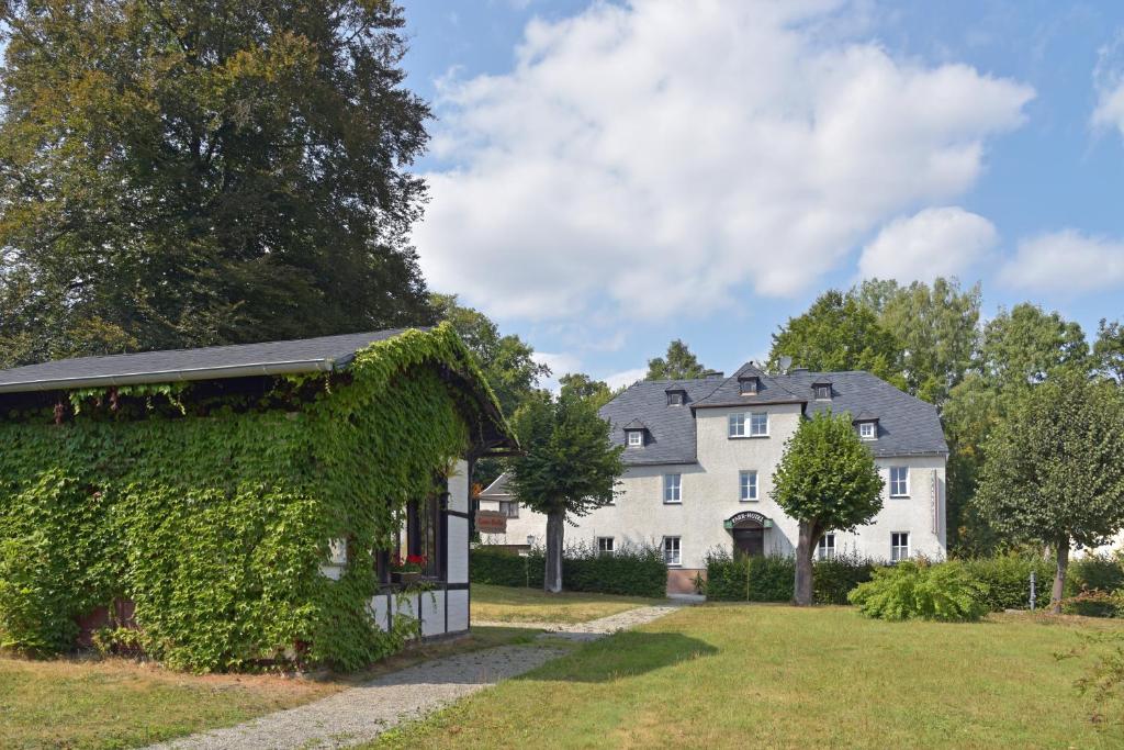 Parkhotel Ebersdorf Parkstraße 6, 07929 Saalburg