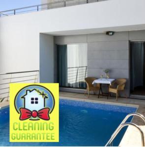 B&B / Chambre d'hôtes Pé na Areia - Guest House Urbanização Casas da Audiência, Rua do Pinheiro Manso Lote 172 8900-404 Vila Real de Santo António Algarve