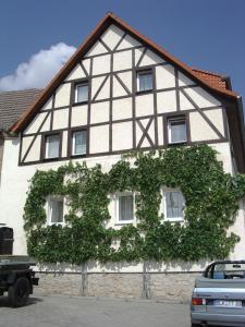 B&B / Chambre d'hôtes Pension Zum Fäßchen Friedrich-Schulze-Straße 6 OT Kleinjena 06618 Naumbourg Saxe-Anhalt