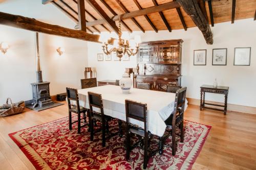 Perre Rural House - Villa with Private Pool