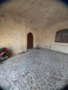 Petit cocon en plein centre historique d'Uzès - Place aux herbes en zone piétonnière