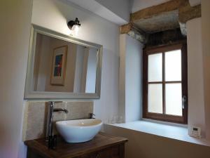 B&B / Chambre d'hôtes Planches et Plonk 34 Rue Jacques Manchotte 24170 Belvès Aquitaine