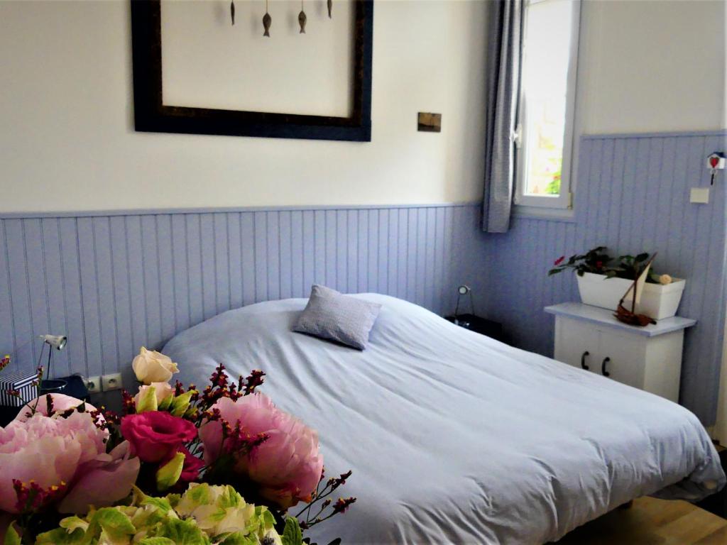 B&B / Chambre d'hôtes Pony Sweet Home 144 Rue de Falaise 14000 Caen