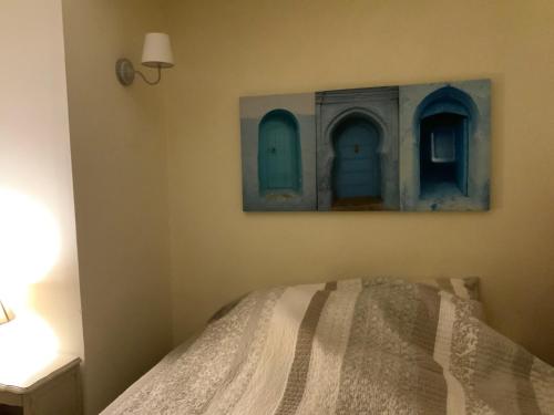Private room and private bathroom