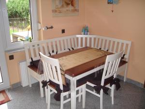 B&B / Chambre d'hôtes Private Room with Breakfast Oppelner Weg 4 30519 Hanovre Basse-Saxe