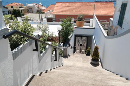 Quinta B.