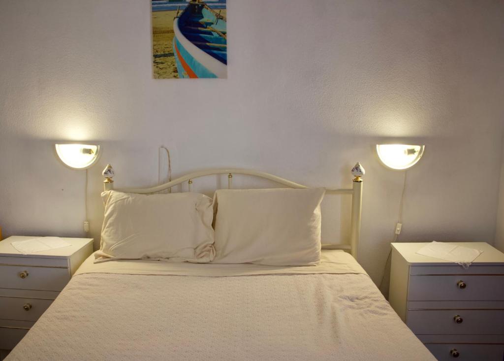 B&B / Chambre d'hôtes Residencial Tarouca R. 25 de Abril 37 6230-352 Fundão