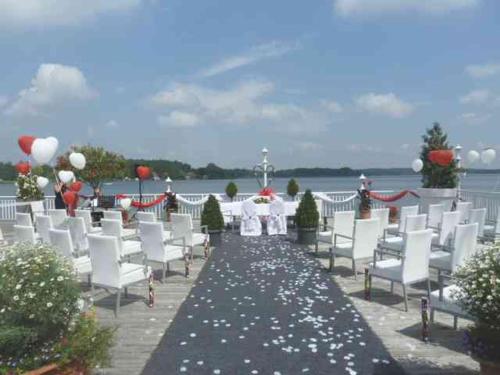 Seehotel Krakow am See