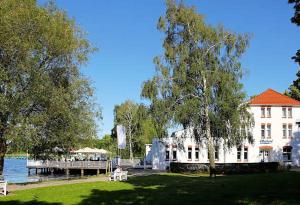 Seehotel Krakow am See