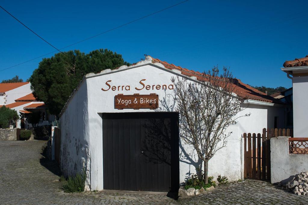 Serra Serena Rua de São Silvestre, 2480-012 Zambujal