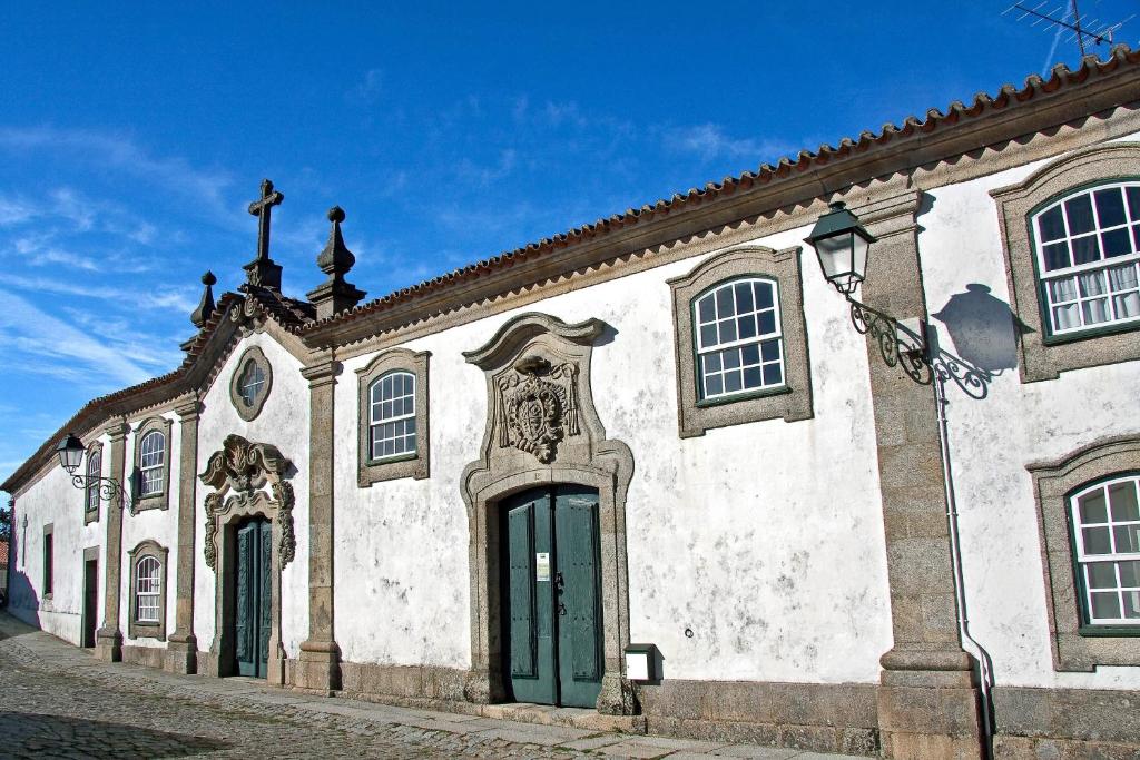 Solar dos Carvalhos Praça da República 12, 3640-222 Sernancelhe