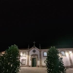 B&B / Chambre d'hôtes Solar dos Carvalhos Praça da República 12 3640-222 Sernancelhe Région Nord