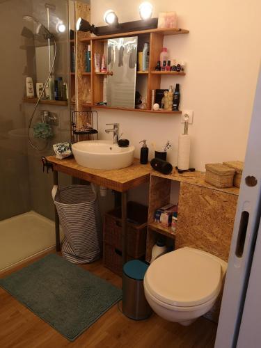 Studio avec mezzanine 2/4 pers à 5 mn du metro