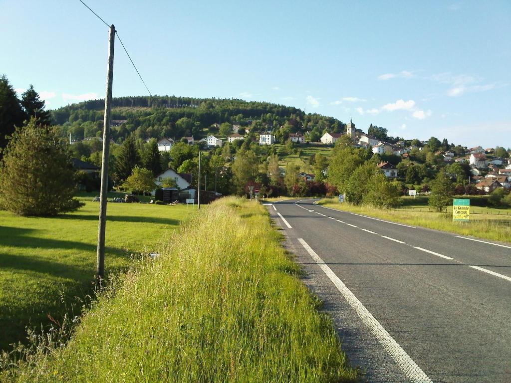 B&B / Chambre d'hôtes Studio d'hôtes à 10 km de Gérardmer (Le Tholy) 54, route de noir pré 88530 Le Tholy