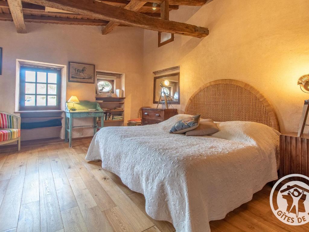 Suite de 2 chambres attenantes avec sa salle de bain et wc privé attenant